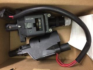 07 Harley Davidson Ignition Switch (71572-06), NFG Ignition Switch &  Left Side Harley Brake Disc (44156-00)