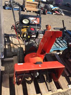 Ariens Deluxe 30 (Briggs & Stratton) 30" Snow Blower.