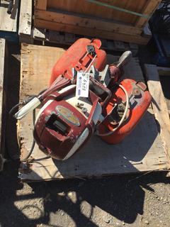 2 1/2 Hp Johnson Outboard Motor w/ (2) Fuel Tanks.