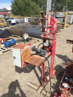 Lifting Barricade Arm w/ 12 Amp 1/8 Hp Baldor Motor.