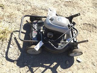 Briggs & Stratton 550 Series Murray Lawn Mower. *Requires Repair*