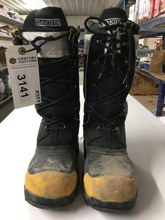 Dakota Winter Safety Boots, Size 9.