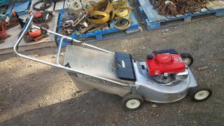 Honda HRA 214 Lawnmower. *Requires Repair*