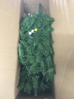 National Tree Company 6.5' Pre-Lit Tree, Clear Lights.