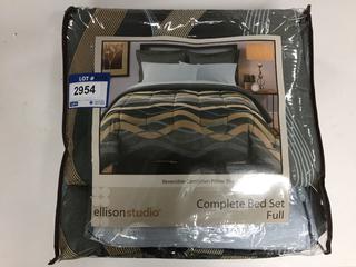 Ellison Studio Full Size Bed Set With Reversible Bedspread.