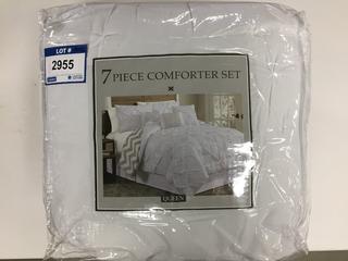 Avondale Manor 7-Piece Queen Size Comforter Set, White.