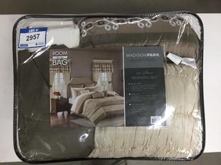 Madison Park 24-Piece Queen Size Bedding Set.