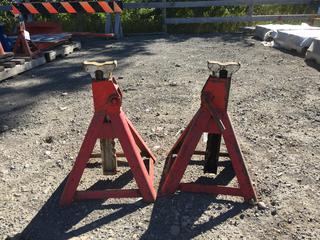 Set of (2) 10 Ton Jack Stands.