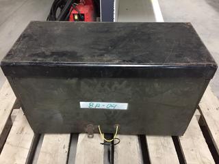26" Metal Tool Box c/w Assorted Taps and Dies.