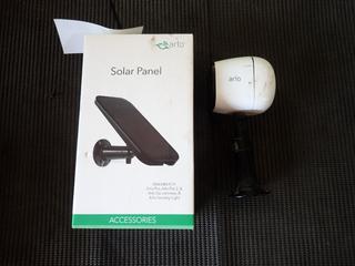 Unused Arlo VMA4600 Solar Panel To Fit Arlo Security Cameras/Lights C/w Arlo VML4030 5V Bullet Camera