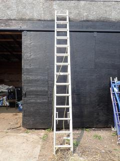 Featherlite FL-2120-28 28ft Aluminum Extension Ladder *Note: Dent On Bottom Rung*
