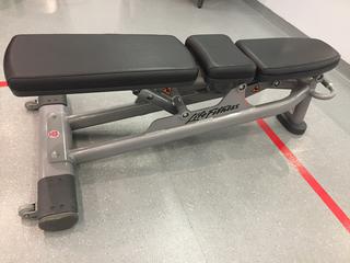 Life Fitness Signature Series Model SMAB-0102-103 Multi-Adjustable Bench.  S/N 081204012536.