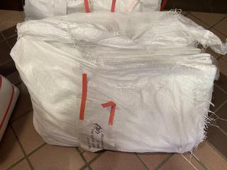 Quantity of 16"x 27" Hand Towels.