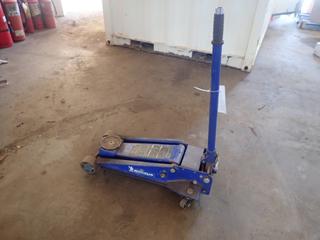 Michelin 3 1/2-Ton Hydraulic Floor Jack