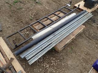 Qty Of (4) 8ft Sign Posts C/w 8ft Pipe And 101in Ladder