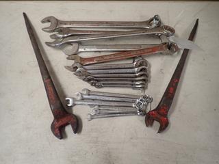 Qty Of Assorted Size Wrenches C/w (2) Spud Wrenches