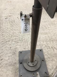 Adjustable Steel Rolling Stand w/Adjustable Jib.