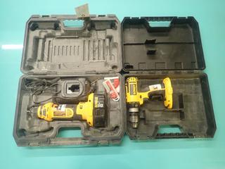 Dewalt DC55O 18V Cut Out Tool C/w Dewalt DC725 18V 1/2in Hammer Drill, Battery Charger And (1) Battery  