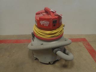 Vactec C30 VH-A 115V Commercial Dry Vacuum w/ Filter *Note: Cord Frayed*