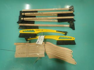 Qty Of Snow Brushes C/w Guide Push Sticks For Table Saw