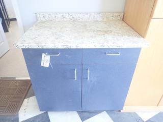 35 1/2in X 25in X 36in Counter 