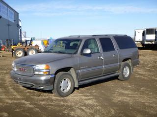 2003 GMC Yukon XL SLT1500 4x4 SUV, Vortec V8 5.3L Gas Engine, Auto Transmission, A/C, Power Sunroof, 265/70R16 Tires, Fronts @ 50%, Rears @ 70%, Showing 287,120 KMS, VIN 1GKFK16ZX3J139006 *Note: One Owner Vehicle, Service Stability Message Showing, ABS Light On* 