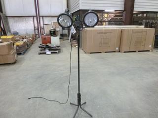(2) Mastercraft Work Lights c/w 6 Ft. Tail Stand (G1)