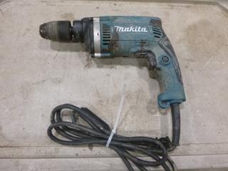 Makita 5/8 In. Drill, Model HP1631 (E2)