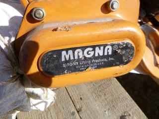 Magnum 1 1/2 Ton Chain Lever Hoist, Grade 80, Chain 7.1 X 21