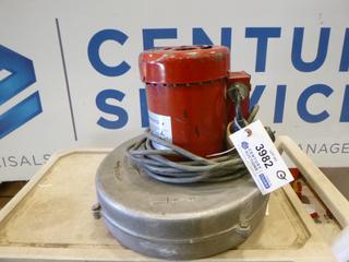 Fan w/ Dayton Electric Motor, Model 6K1979 c/w 230V