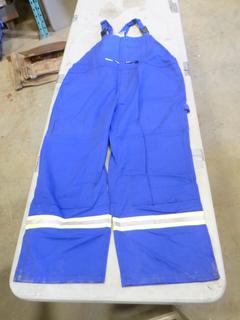 (1) Unused IFR Workwear Work Bib, Flame Resistant, Non-Insulated, Size 3XL (R31)