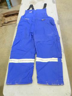 (1) Unused IFR Workwear Work Bib, Flame Resistant, Insulated, Size 2XL (R31)