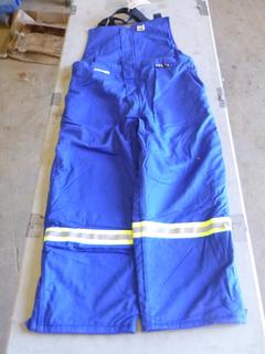 (1) Unused IFR Workwear Work Bib, Flame Resistant, Insulated, Size 2XL (R31)