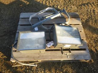 (2) Keene-Widelite Shop Lights, Part HBY400LXL-T, Includes Mounting Brackets
