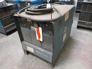 Miller Deltaweld 450 Welder, SN JH147408 *Note: Failed Calibration, Needs Repair-Ammeter Does Not Meet Tolerance*