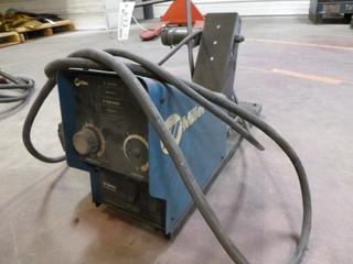 Miller 70 Series 24 Volt Wire Feeder, SN MD490905U