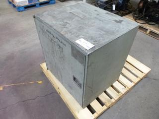 Welding Cupboard Including Contents