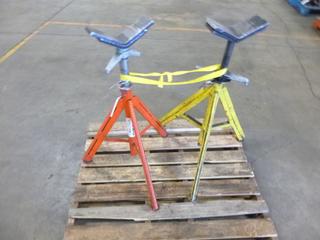 (2) Pipe Stands With V Head