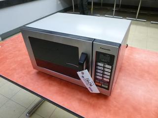 Panasonic Microwave, Model NE-1054C, SN 6H11185153