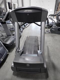 Life Fitness 95TI Treadmill. SN ATT-109758 *Note: Cap Missing On Back*