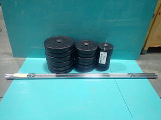 Qty Of (6) 1kg, (6) 2.5kg And (6) 5kg Muscle Smith Weight Plates C/w (2) Straight Bars