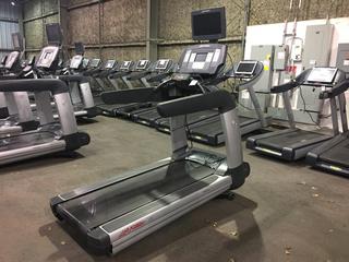 Life Fitness 95T Treadmill. S/N TWT103917