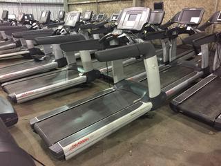 Life Fitness 95T Treadmill. S/N TET123996