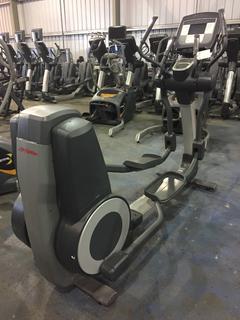 Life Fitness 95X Inspire Elliptical Cross Trainer w/ 7" Touch Screen & Programmable Workouts. S/N XHT 105135.