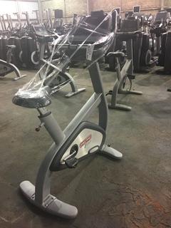 Star Trac Pro 9-6330-SINTPO Upright Bike w/ Dynamic Heart Rate Control. S/N PB70314157.