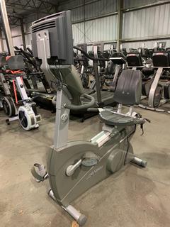 Life Fitness CLSR Integrity Series Recumbent Bike c/w Programmed Workouts. S/N CLR101912.