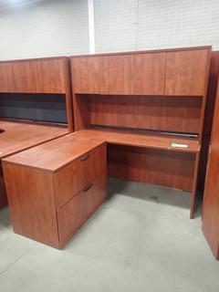 5ft X 22in X 66in Office Desk C/w Hutch And 35in X 22in X 29in 2-Drawer Cabinet. *Note: This Item Is Located At 7103 68AVE NW- Location 2*