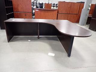 90in X 6ft X 30in L-Shaped Office Desk. *Note: This Item Is Located At 7103 68AVE NW- Location 2*