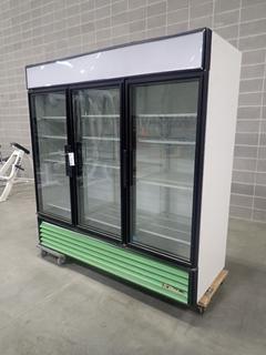 True GDM-72-LD 3/4hp 115V Single Phase 3-Door Refrigerator. SN 8393539 *Note: This Item Is Located At 7103 68AVE NW- Location 2* 