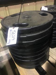 (10) 45lb Weight Plates.